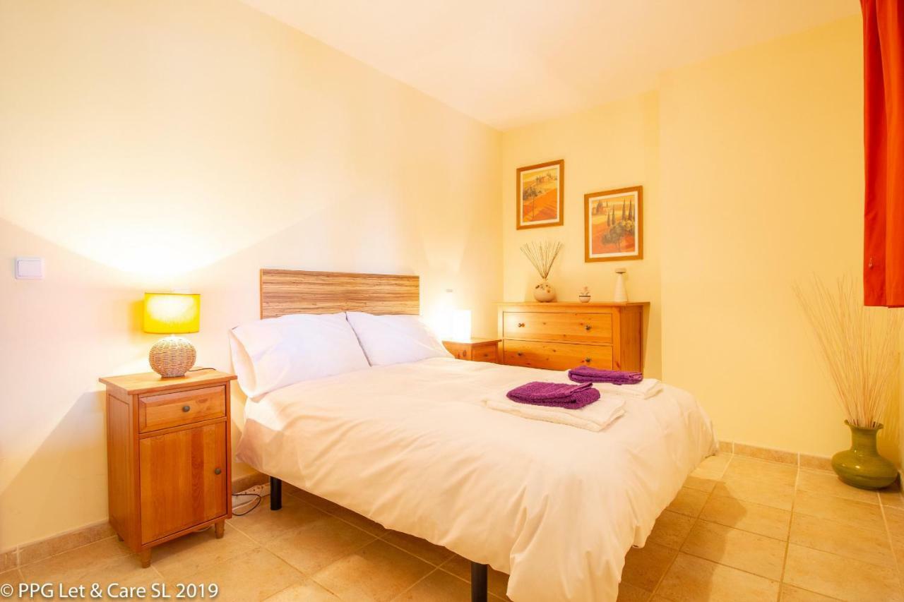 Con Jardin Y Acceso A La Piscina. Apartment Ayamonte Exterior photo